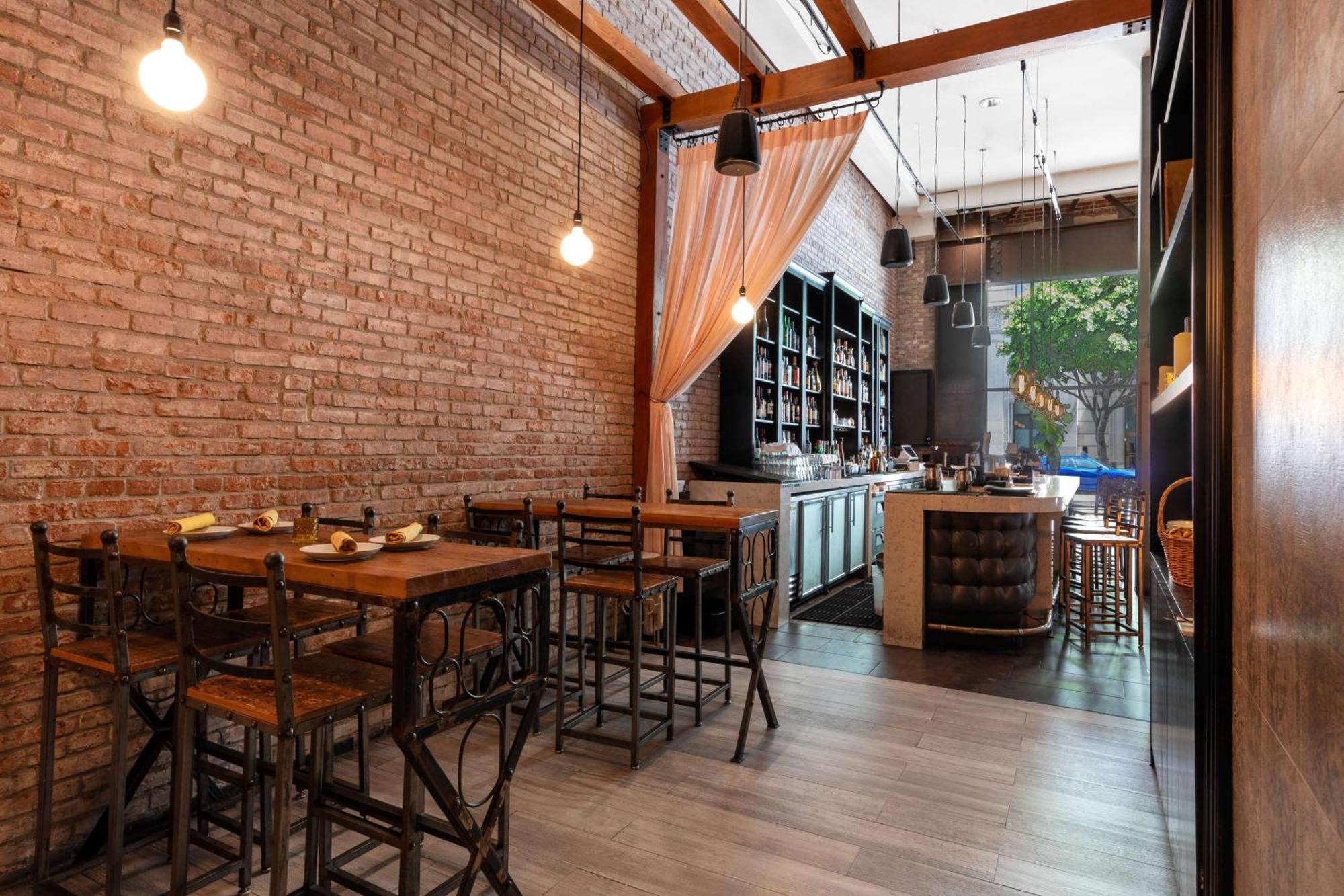 The O Hotel, Trademark Collection By Wyndham Los Angeles